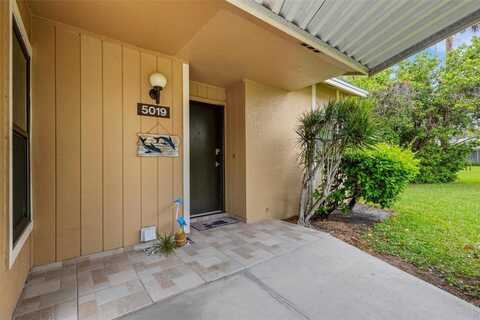 5019 VILLAGE GARDENS DRIVE, SARASOTA, FL 34234