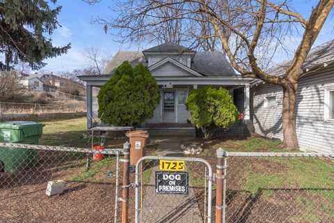 1725 N Howard St, Spokane, WA 99205
