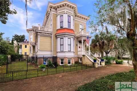 123 W Gwinnett Street, Savannah, GA 31401
