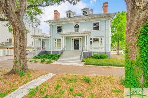 121 W Hall Street, Savannah, GA 31401