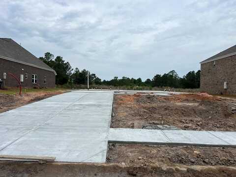 2090 Currituck Dr, Sumter, SC 29153