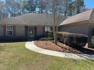 1032 Sand Pine Court, Manning, SC 29102
