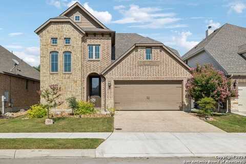 105 CHURCHILL RD, Boerne, TX 78006