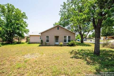 201 E Highway St, Fredericksburg, TX 78624