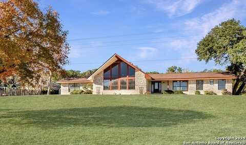 2044 Medina Hwy, Kerrville, TX 78028