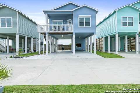 122 N Nautica, Rockport, TX 78382