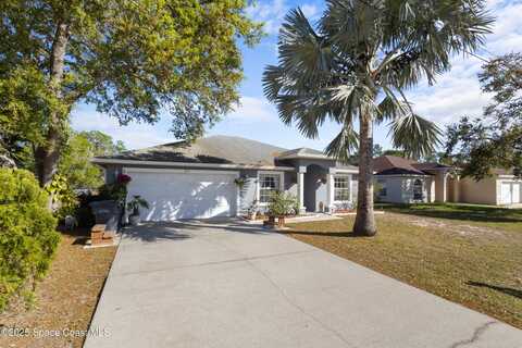 723 Pelican Court, Poinciana, FL 34759