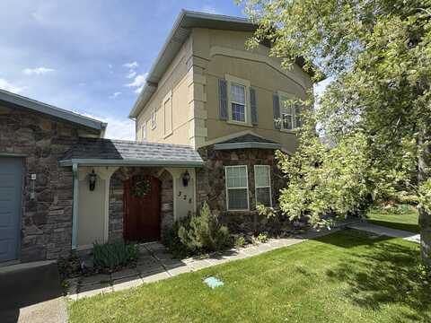 328 S Lobban Avenue, Buffalo, WY 82834