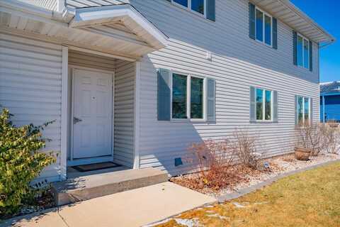 6-7 Terrace Chase, Sun Prairie, WI 53590