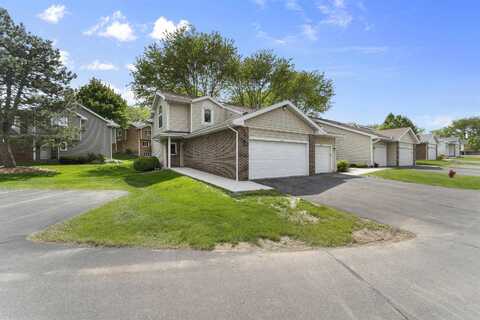 314 Castle Oaks Crossing, Waunakee, WI 53597