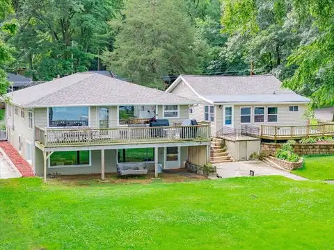 N3755 Tipperary Road, Poynette, WI 53955