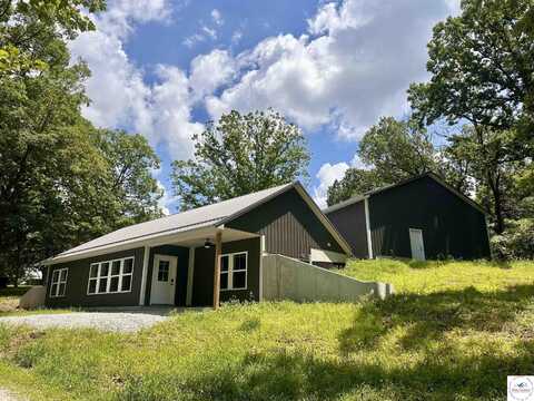 28927 Benton House, Warsaw, MO 65355
