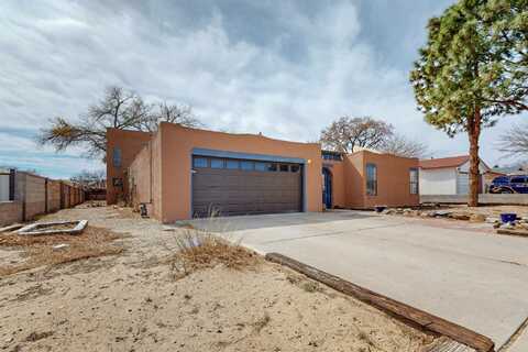 6304 Flor Del Sol Place NW, Albuquerque, NM 87120