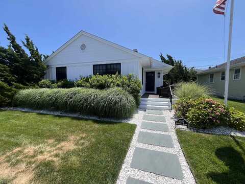 8102 Marshall Ave, Margate City, NJ 08402