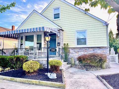210 N Jerome Ave, Margate City, NJ 08402