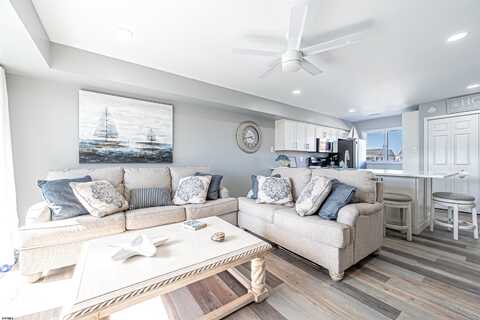 323 44th St S, Brigantine, NJ 08203