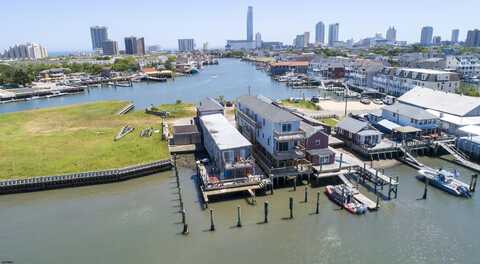 421 Carson Avenue, Atlantic City, NJ 08401