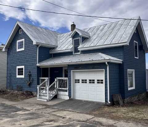 153 St.Lawrence Avenue, Waddington, NY 13694