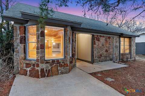 400 N River Oaks Drive, Burnet, TX 78611