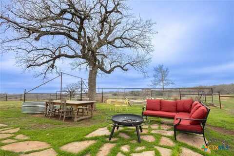 3270 Fm 671, Luling, TX 78648