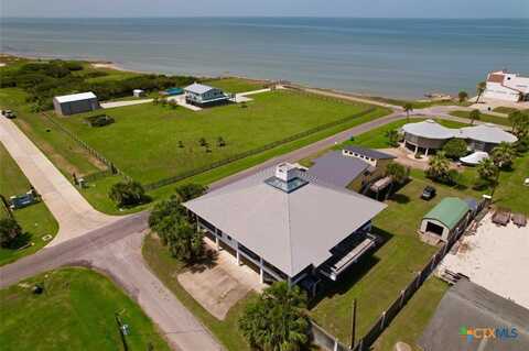 107 W Taylor Avenue, Port o Connor, TX 77982