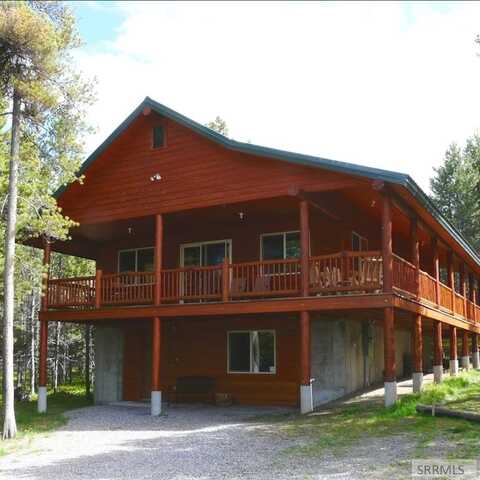 4128 Sawtelle Peak Road, Island Park, ID 83429
