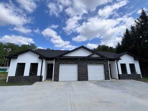 793/795 Lyman Road, Inman, SC 29349