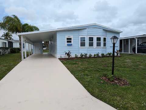8215 Caper Lane, Port Saint Lucie, FL 34952