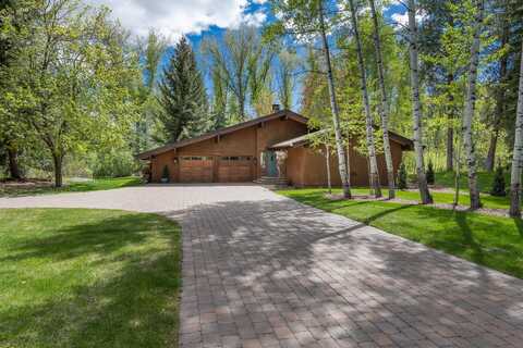 101 Sutton Pl, Blaine County, ID 83333