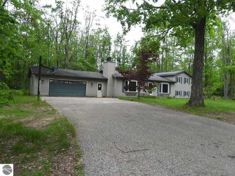 4560 W Otsego Lake Drive, Gaylord, MI 49735