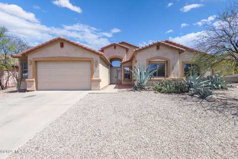 8418 N Sayante Way, Tucson, AZ 85743