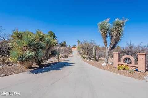 351 W Calle Lecho, Green Valley, AZ 85622