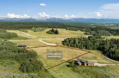 219 MOONLIGHT Lane, Tetonia, ID 83452