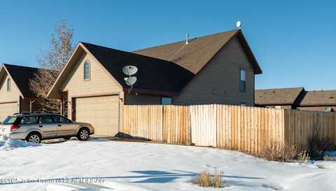 823 AUSTIN Lane, Pinedale, WY 82941