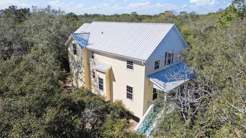 13 Aucilla Street, Panacea, FL 32346