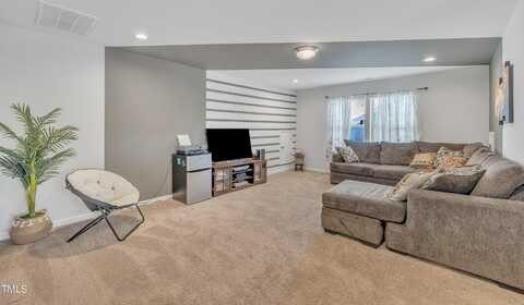 123 Carbone Lane, Clayton, NC 27527