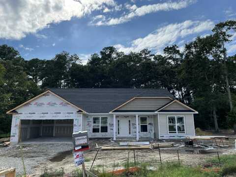 105 Oxford Court, La Grange, NC 28551