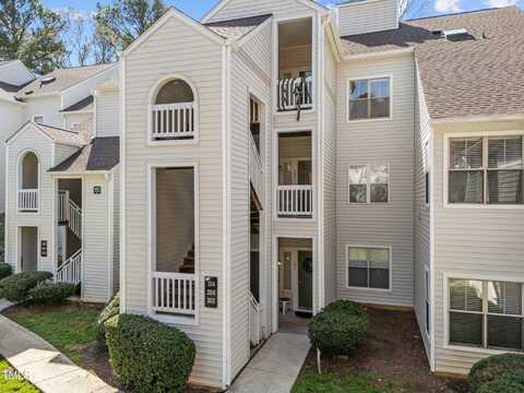 6001 Winterpointe Lane, Raleigh, NC 27606