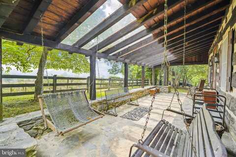 18285 FOUNDRY ROAD, PURCELLVILLE, VA 20132