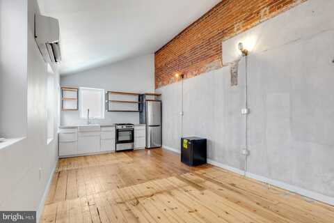 992 N 5TH STREET, PHILADELPHIA, PA 19123