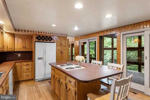 526 HARMERSVILLE PECKS CORNER ROAD, SALEM, NJ 08079
