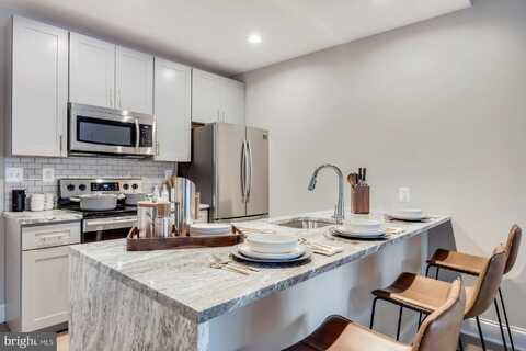 30 N 23RD STREET, PHILADELPHIA, PA 19103