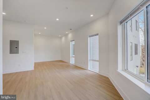 4324 LANCASTER AVENUE, PHILADELPHIA, PA 19104