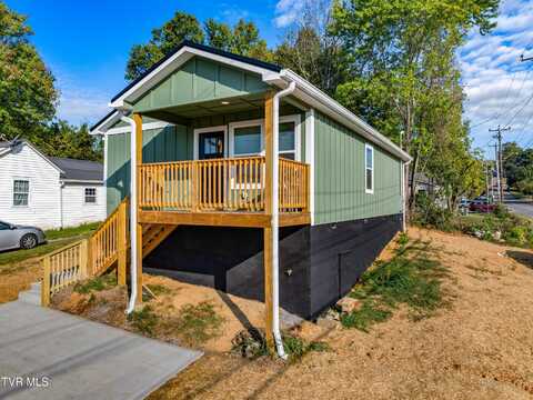 1002 Watercrest Street, Morristown, TN 37814
