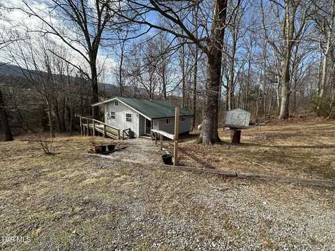 949 Browns Chapel Road, Parrottsville, TN 37843