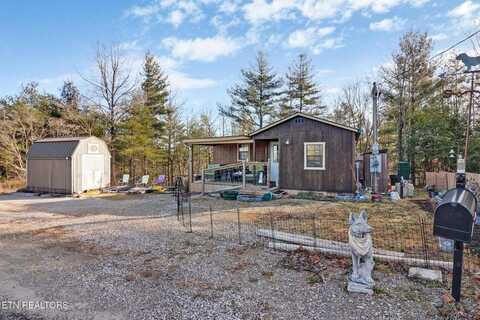 688 Boone Ridge Rd, Jamestown, TN 38556