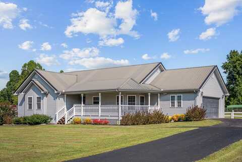 8820 Sparta Hwy, CROSSVILLE, TN 38572
