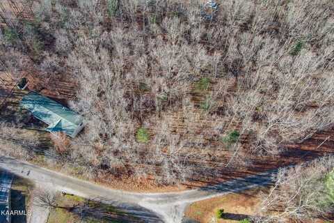 1007 Oceola Circle, CROSSVILLE, TN 38572
