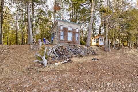 N4712 State Highway M-35, Menominee, MI 49858