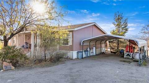 5720 S Mountain Lion Road, Kingman, AZ 86401